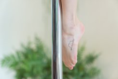 Pole deep